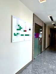 SQUARE 2 (D11), Retail #584548321